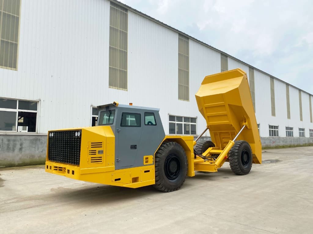 Articulated Underground Haul Truck