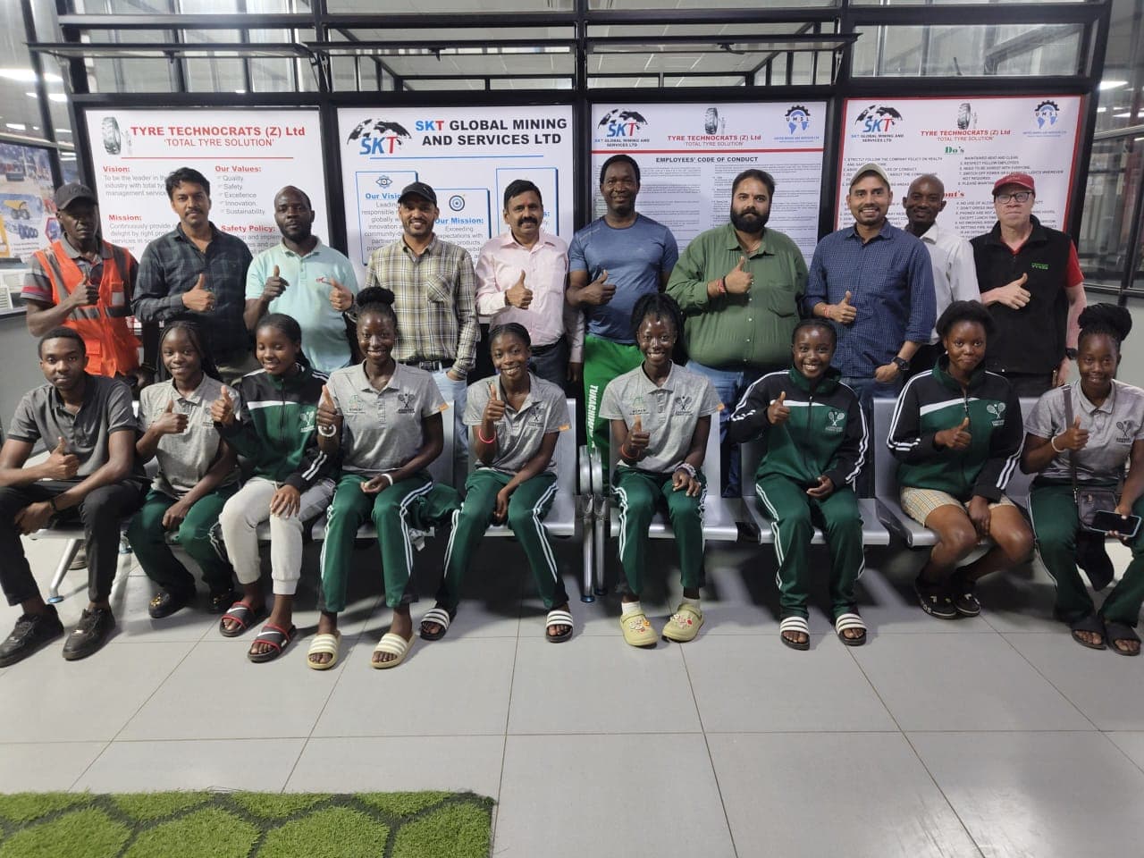 CSR (supporting kantanshi tennis club)